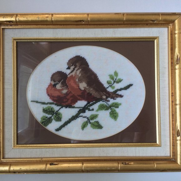 Beautiful needle art needlepoint 2 birds gold tone bamboo looking frame 16" x13" - Picture 2 of 6